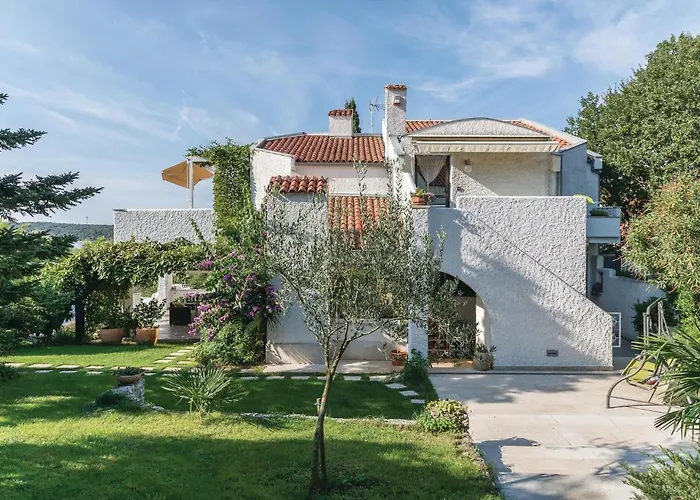 Апартаменты Dracice *