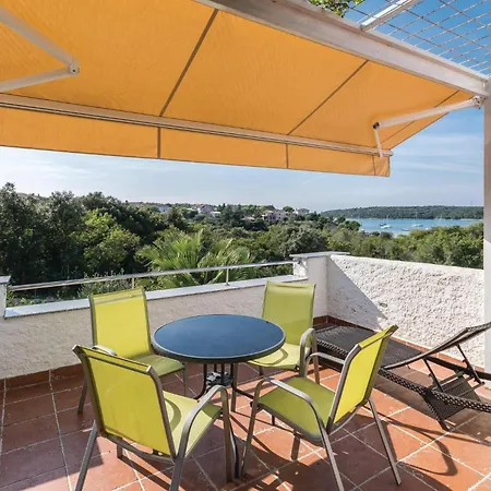Nice Apartment In Pula With Wifi Apartment