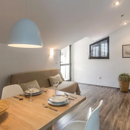 Apartment Dracice Pula